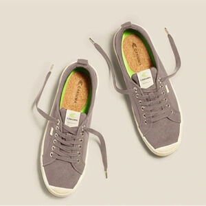 Unisex Cariuma OCA low mystic gray in canvas Men’s 8.5 Women’s 10